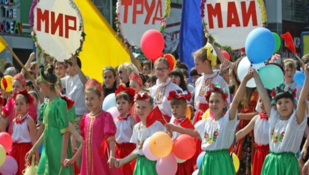 Три дня «майских» выходных для украинцев могут остаться в истории