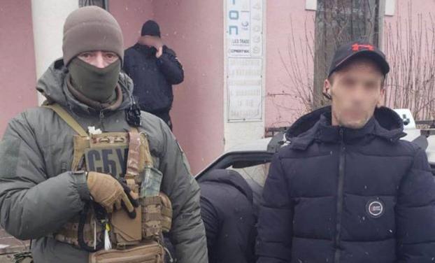 Житель Дружковки пытался продать гранаты