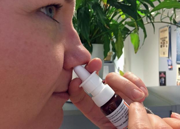 Спрей для носа не помогает и вызывает привыкание: Что делать 