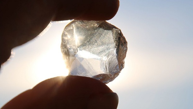 В алмазах был найден космический лед-VII 