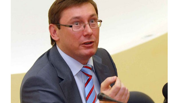Генпрокурор Юрий Луценко посетил города Донецкой области