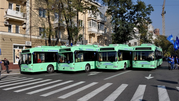 Жителей Мариуполя просят «скинуться» на новый транспорт