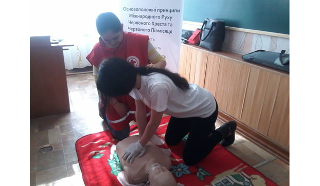 В Мирнограде организовали молодежный отряд Красного Креста