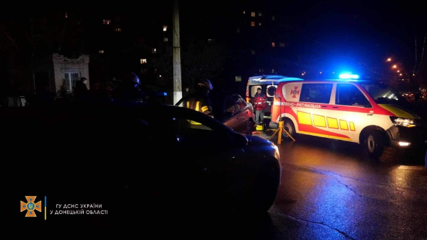В Мариуполе из-под авто изъяли тело погибшего мужчины