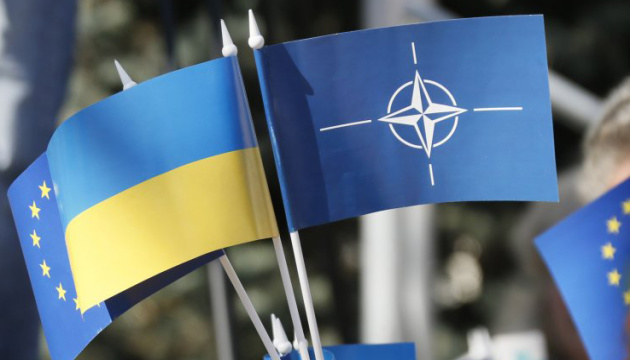 Украина получила статус партнера НАТО