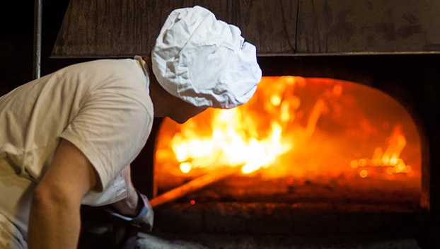 Подпольный рынок хлеба в Украине уничтожает пекарни