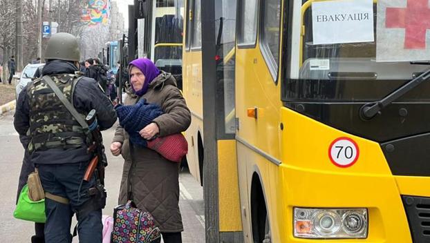 Из Константиновки в Краматорск организовали эвакуационные автобусы