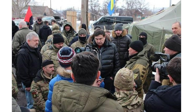  Михаил Саакашвили провел встречу с участниками железнодорожной блокады на Донбассе