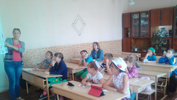 В Доброполье в языковых лагерях занимаются более 370 детей