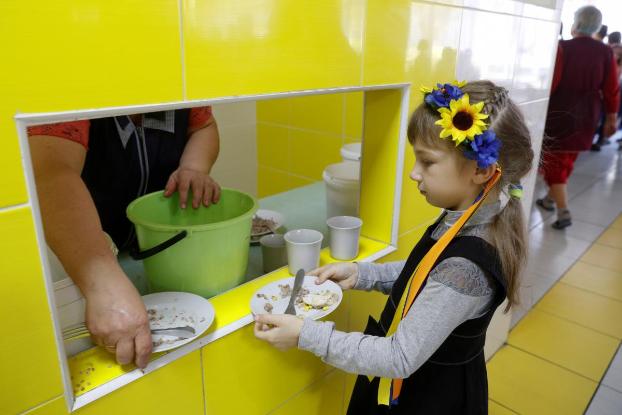 25% школьных меню в Украине не соответствует нормам натурального питания