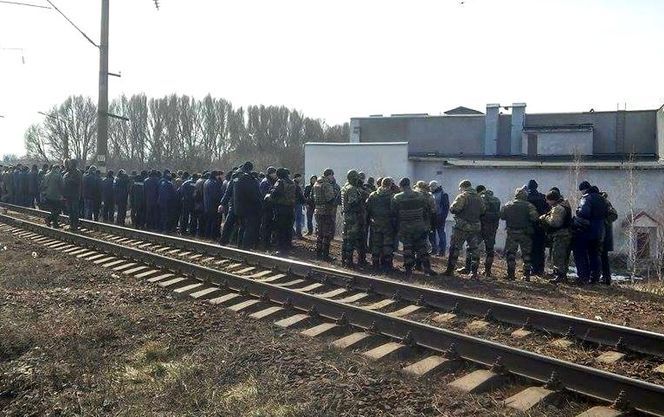 Полиция захватила редут штаба блокады Донбасса