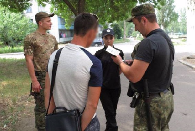 В Донецкой области задержали мужчину, который воевал в пяти бандформированиях
