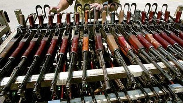 В Украине развился черный рынок оружия 
