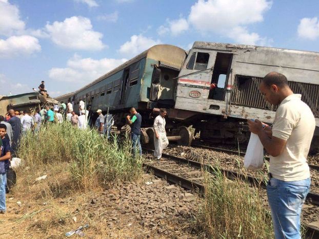 Количество жертв железнодорожной катастрофы в Египте выросло
