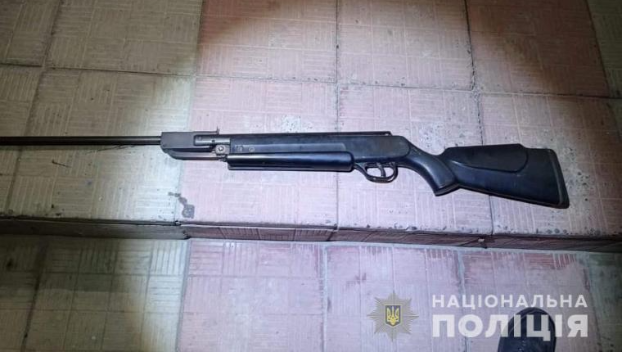 Подросток из ружья ранил 13-летнего парня на Луганщине