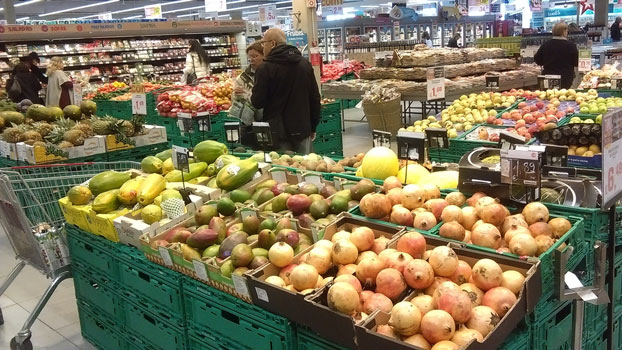 Инфляция и рост цен: Овощи и фрукты поднялись в цене