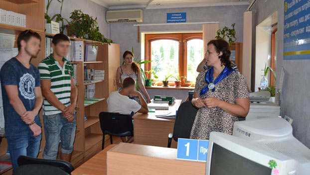 Для подопечных уголовно-исполнительной инспекции организовали экскурсию в центр занятости Мирнограда