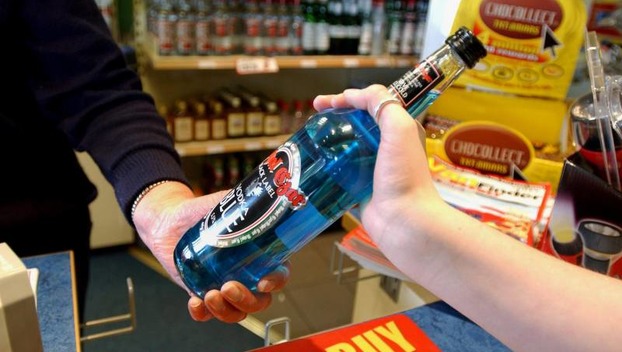 Не успели осудить: в Дружковке дело о продаже алкоголя без лицензии закрыли по сроку давности