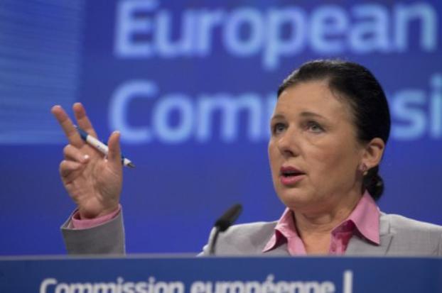 В Еврокомиссии обеспокоены количеством выдаваемых «золотых паспортов»