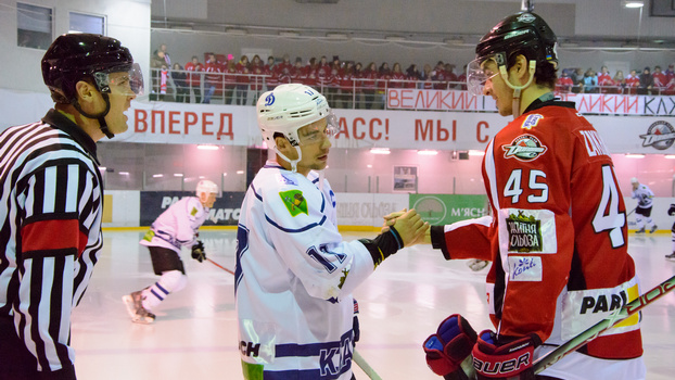 В первом матче чемпионата УХЛ 2018 года ХК «Донбасс» примет в Дружковке «Динамо»
