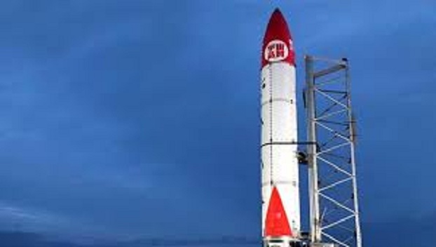 В Японии частная ракета рухнула в море после запуска