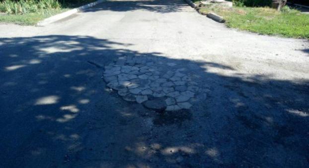 В Покровске только за июнь потратили на ремонт дорог почти 5 миллионов бюджетных денег