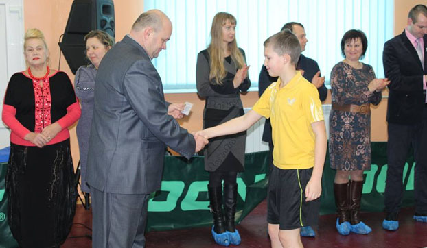 В Покровске стартовал всеукраинский турнир по настольному теннису