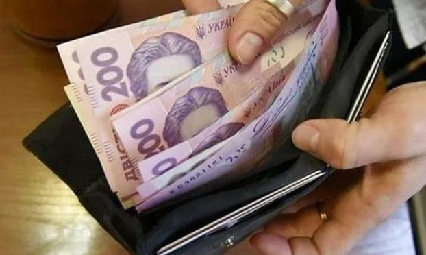 Мариуполь занимает первое место по уровню средней зарплаты - министр