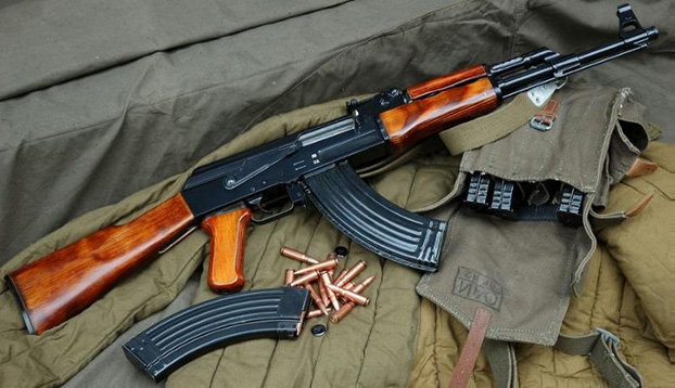 Жители Славянска добровольно сдали в полицию 18 единиц оружия