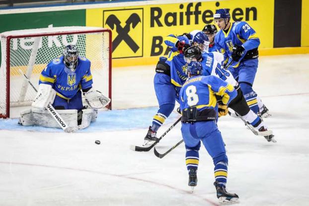 Сборная Украины по хоккею уступила команде Эстонии