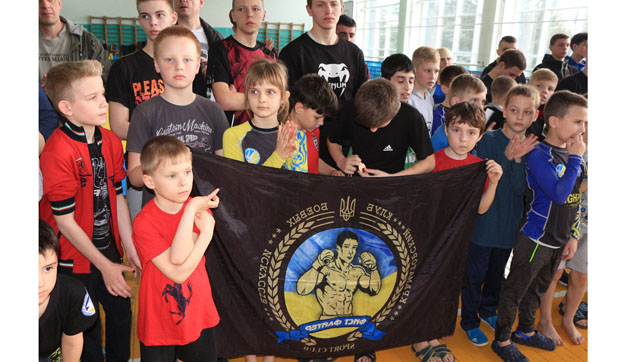 В Северске провели турнир по смешанным единоборствам «Здоровая нация»