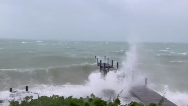 Ураган «Дориан»: власти готовятся к эвакуации 830 тысяч человек