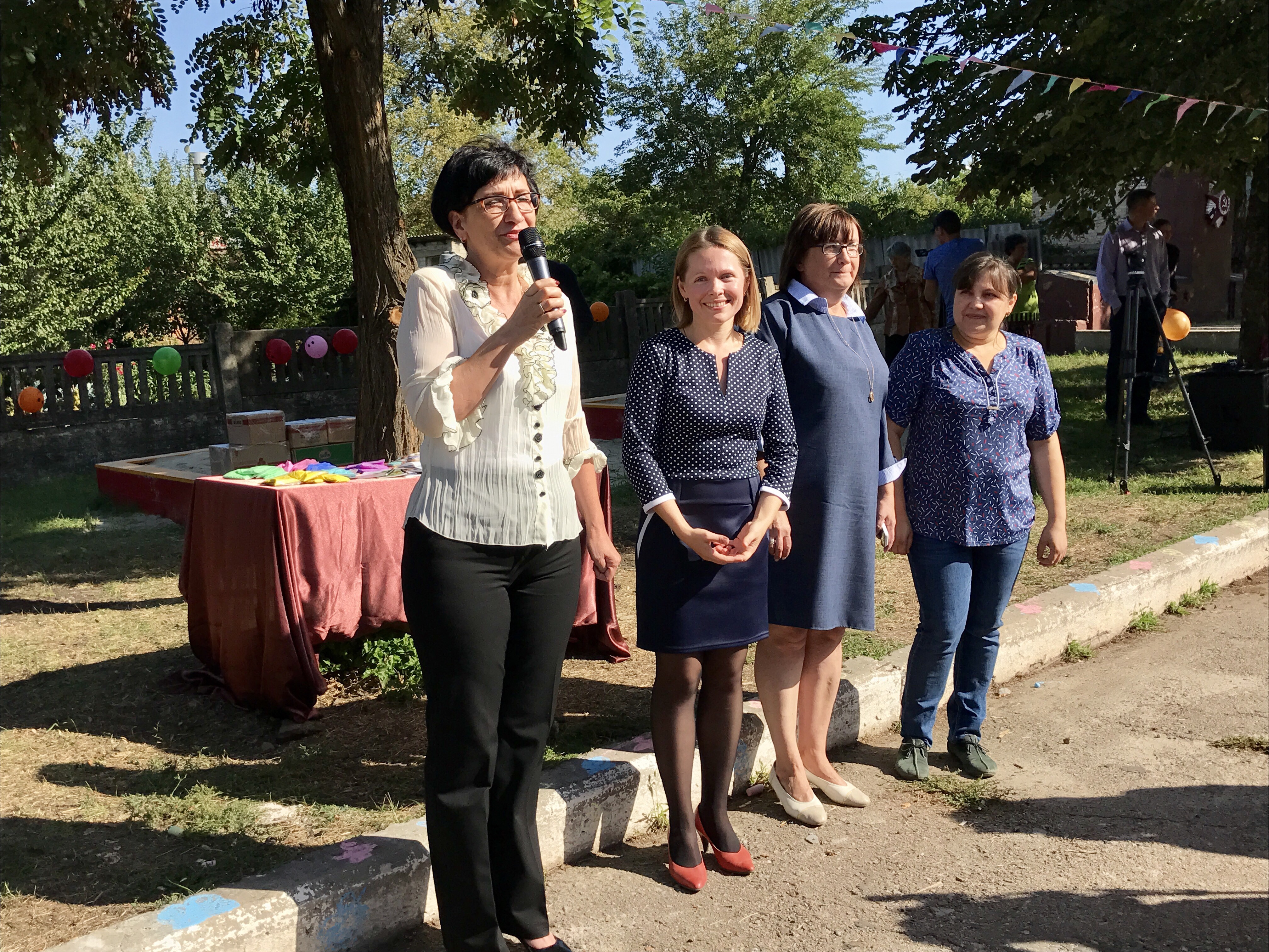 открытие детской площадки в Дружковке