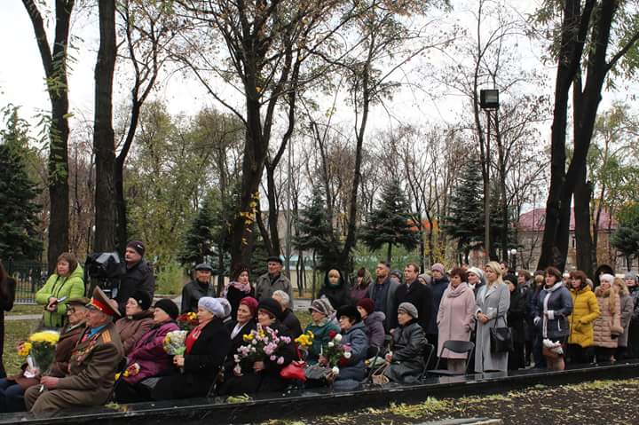 Мемориал воинам-освободителям в Покровске