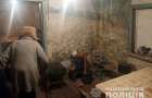 В Торецке двое мужчин избили и ограбили пенсионера
