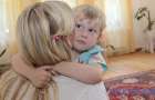 Кабмин изменил правила усыновления детей в Украине