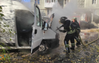 Сегодня в Славянске загорелся микроавтобус — фото