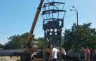 В Одесской области начали устанавливать памятник в виде донецкого аэропорта