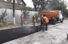 В Левобережном районе Мариуполя ведут ремонт дорог и тротуаров