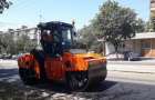 Mariupol: new special equipment for road repair was tested