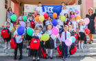 Школьники Константиновки получили приятные подарки ко Дню знаний