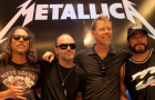 Группа Metallica сыграла на детских музыкальных инструментах