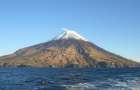 «Разбушевался»: вулкан на Курильских островах выбросил четырехкилометровый столб пепла