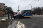 A driver drove onto the oncoming lane and rammed into the trolleybus in Kramatorsk