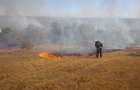 Пожар в Луганской области: спасатель пострадал от взрыва неустановленного предмета
