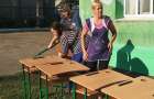 Парты для «Новой украинской школы» приехали в Мирноград