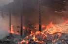 В Красном Лимане при пожаре сгорел автомобиль и квадроцикл