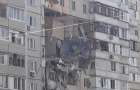 В Киеве прогремел взрыв в жилом доме: есть погибший, разрушены квартиры