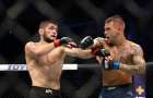 UFC 242: Нурмагомедов удушающим приемом победил Порье