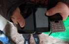 В Лимане женщина украла у знакомого три телефона